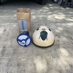 Pool Vacuum Cleaner And New Leaf Canister 