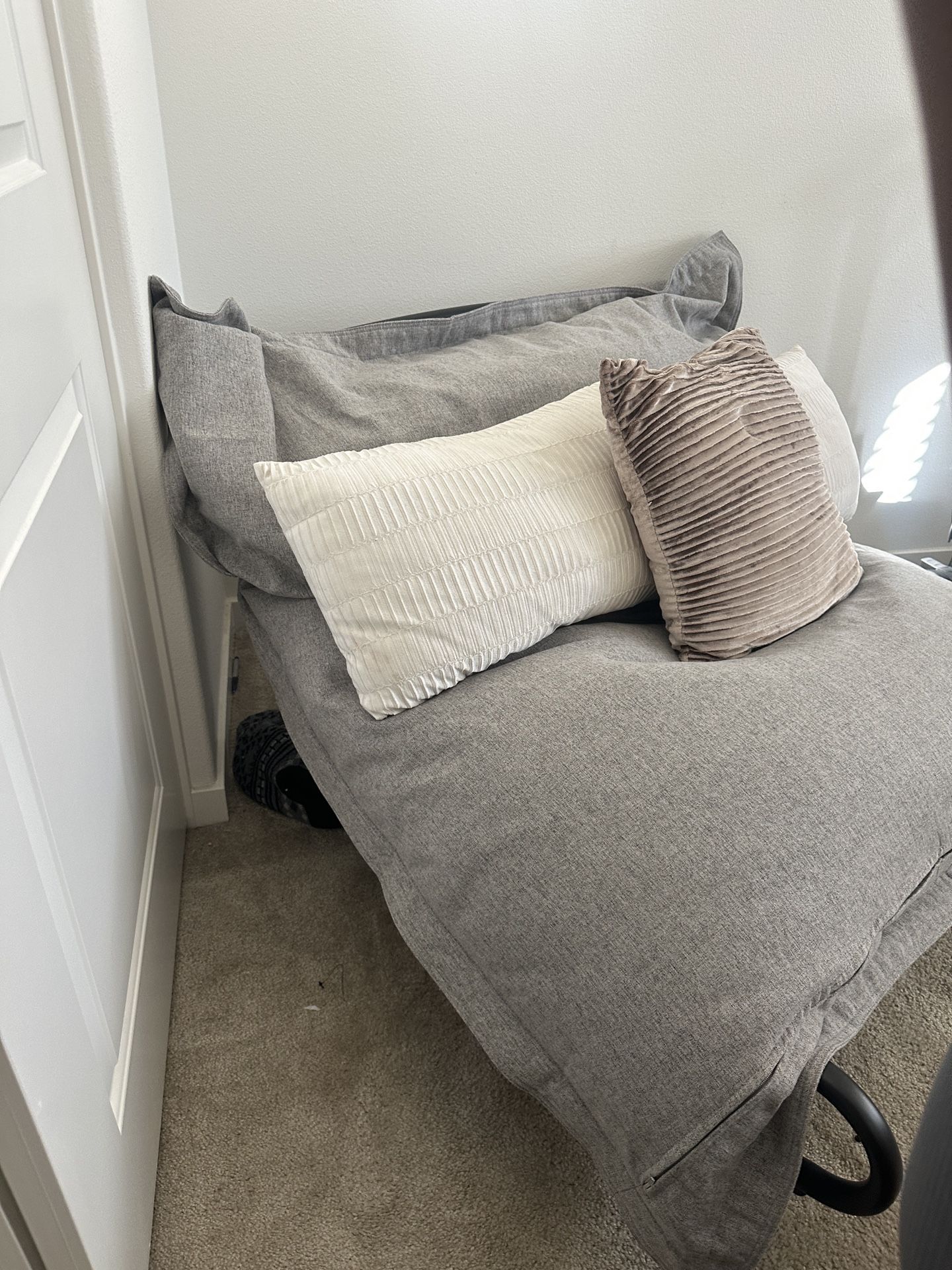 “Fatboy” Rocking Lounge Bean Bag Chair Oversized