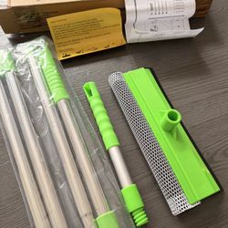 Window squeegee with extension pole