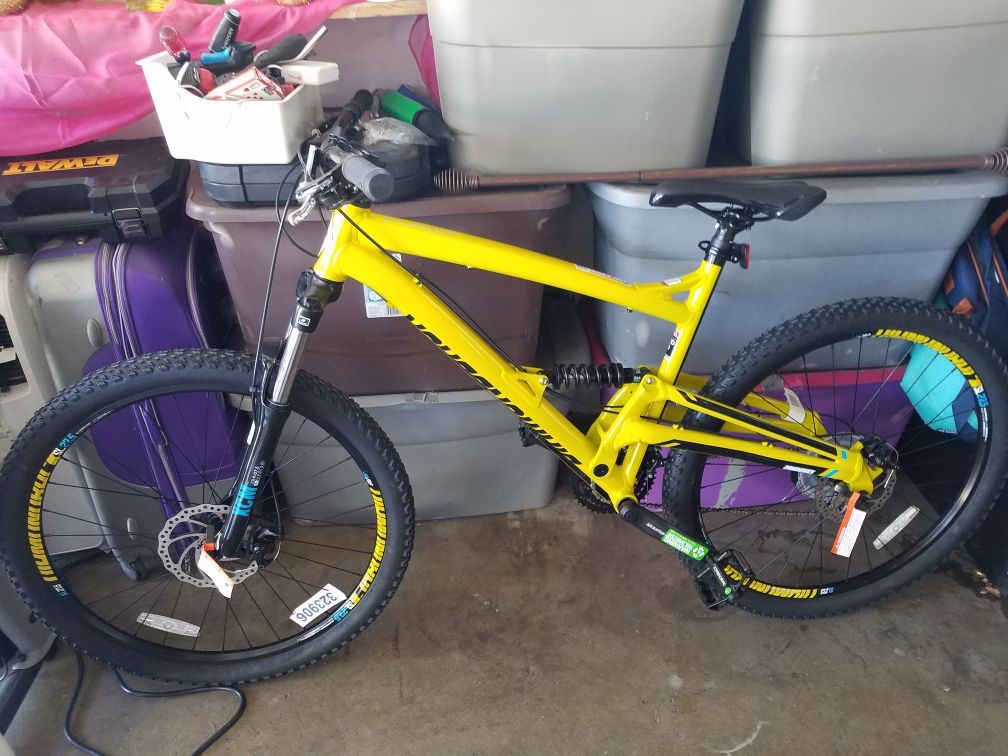 Diamondback adult atroz Progressive Trail 27.5