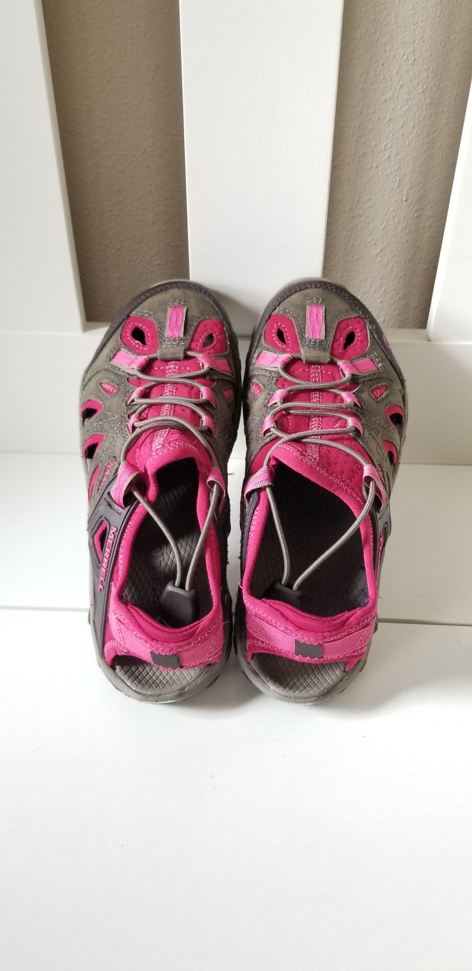 Merrell  Waxy Waterproof Leather women's 5.5 or equivalent to a girl's sz 3.5-4.