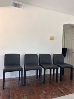 4 dining chairs