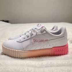 Puma Carina 2.0 Lots Of Love Women's Size 7.5