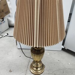Authentic Brass lamp !
