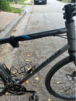 Renegade bike race bike