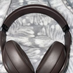 Beats Studio Pro 