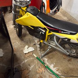 Razor MX650 36 Volt  Including Charger.