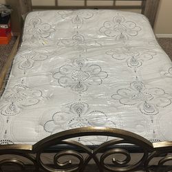 Full Size Mattress