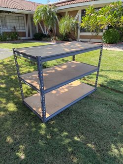 Storage rack