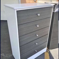 Five Drawers Dresser
