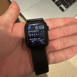 Apple watch series 7