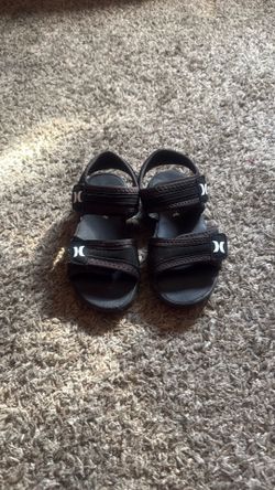 Hurley boy sandals