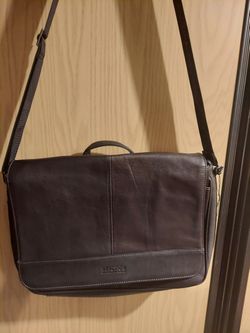 🟣PRICE DROP $25 TO $15🟠NICE KENNETH COLE LEATHER BRIEF/LAPTOP CASE
