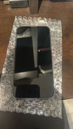 iPhone 14 unlocked. 92% battery in great condition