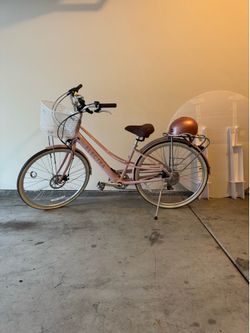 Electra e-bike Townie w/helmet