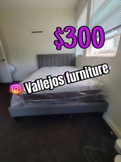 New queen bed