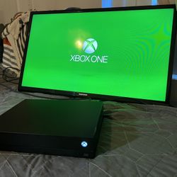 Xbox one x And 32” TV