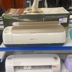Cricut Maker