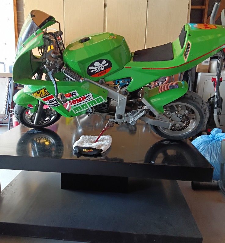 Pocket Bike
