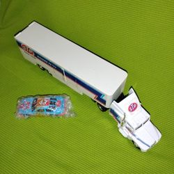 Richard Petty STP Race Team Truck & Transporter Plus Car