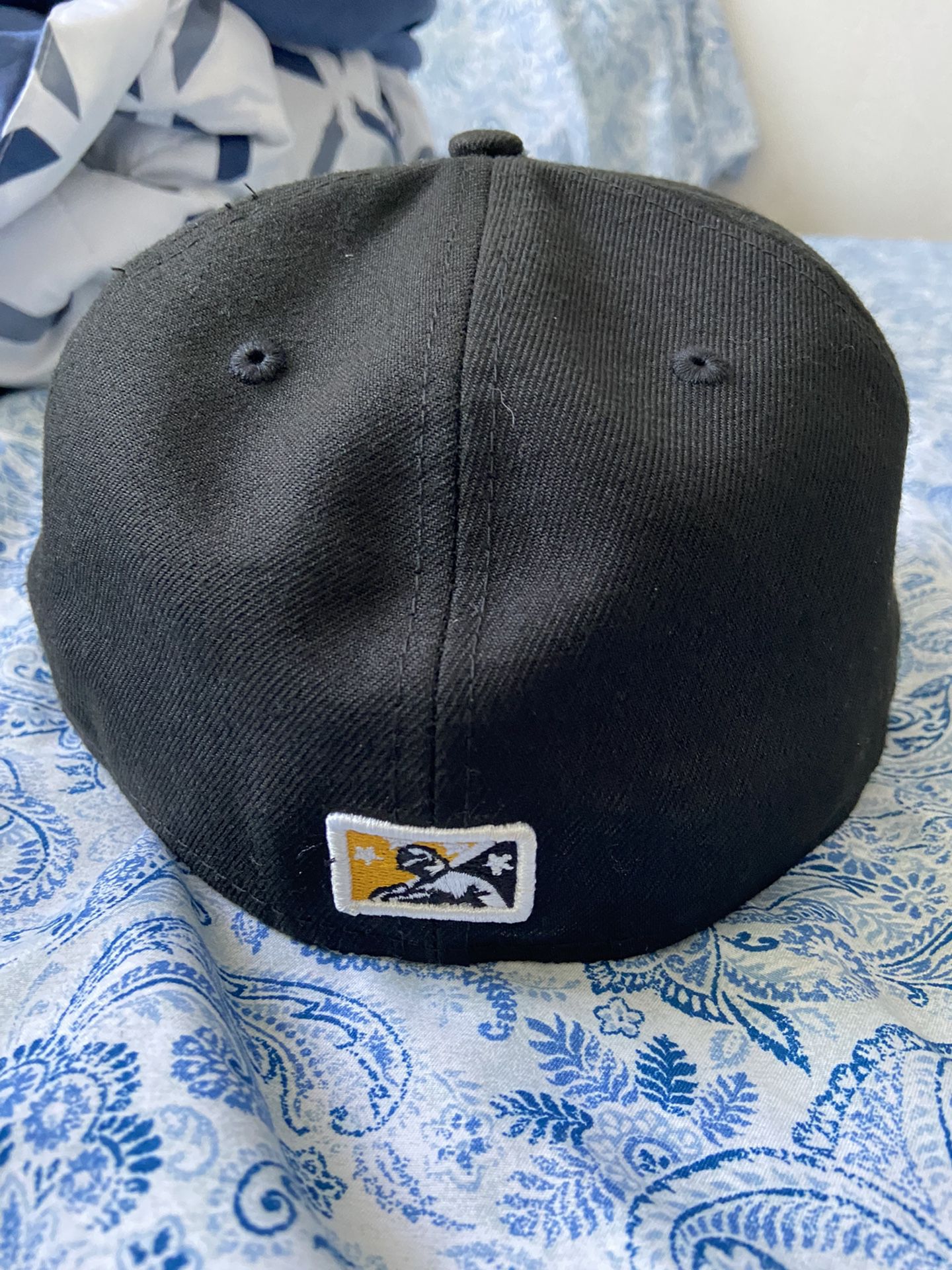 Salt Lake Bees Fitted Cap, Black Size 7 1/4 for Sale in San Diego