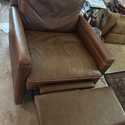 New Chair Real Leather Paid 350$ For It Asking 60$.