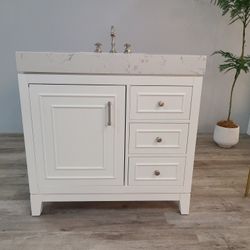 36”white single sink bathroom vanity with carrara white marble stone top