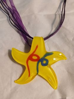 New Murano starfish yellow glass pendant necklace