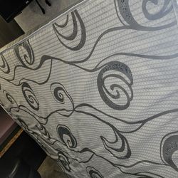 Queen mattress