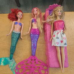 BARBIES  MATTEL BRAND 