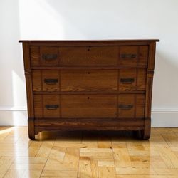 Stunning Antique Victorian Eastlake Dresser