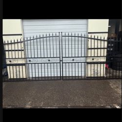 Custom Driveway Gates & Fencing – 14’ 16’ 20’