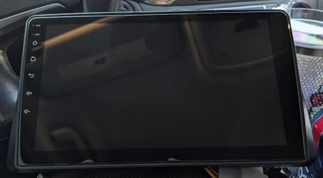 10" touchscreen radio