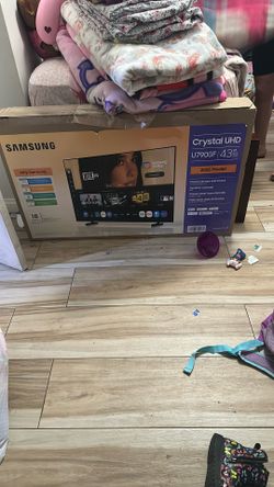 SAMSUNG SMART TV 43”