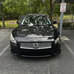 2010 Nissan Maxima S (For Parts)