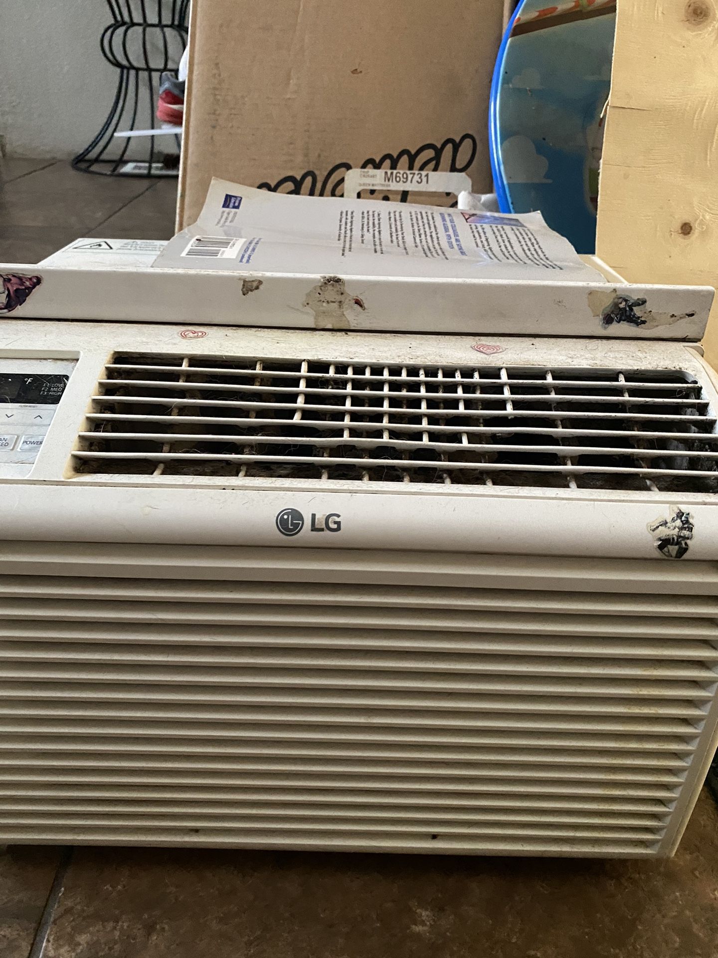 Window AC Unit 