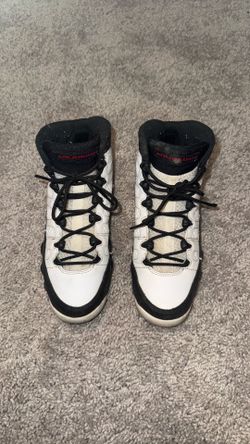 Jordan 9’s size 5.5Y