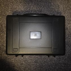 TSA Locking Hard Pistol Case – Holds Multiple Handguns – Like New