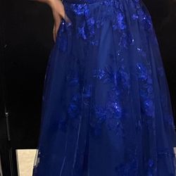 PROM DRESS   X-SMALL