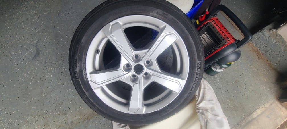 Chevy Volt Stock Wheel And Tire Spare