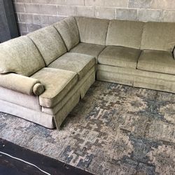Flexsteel Sectional Couch “WE DELIVER”
