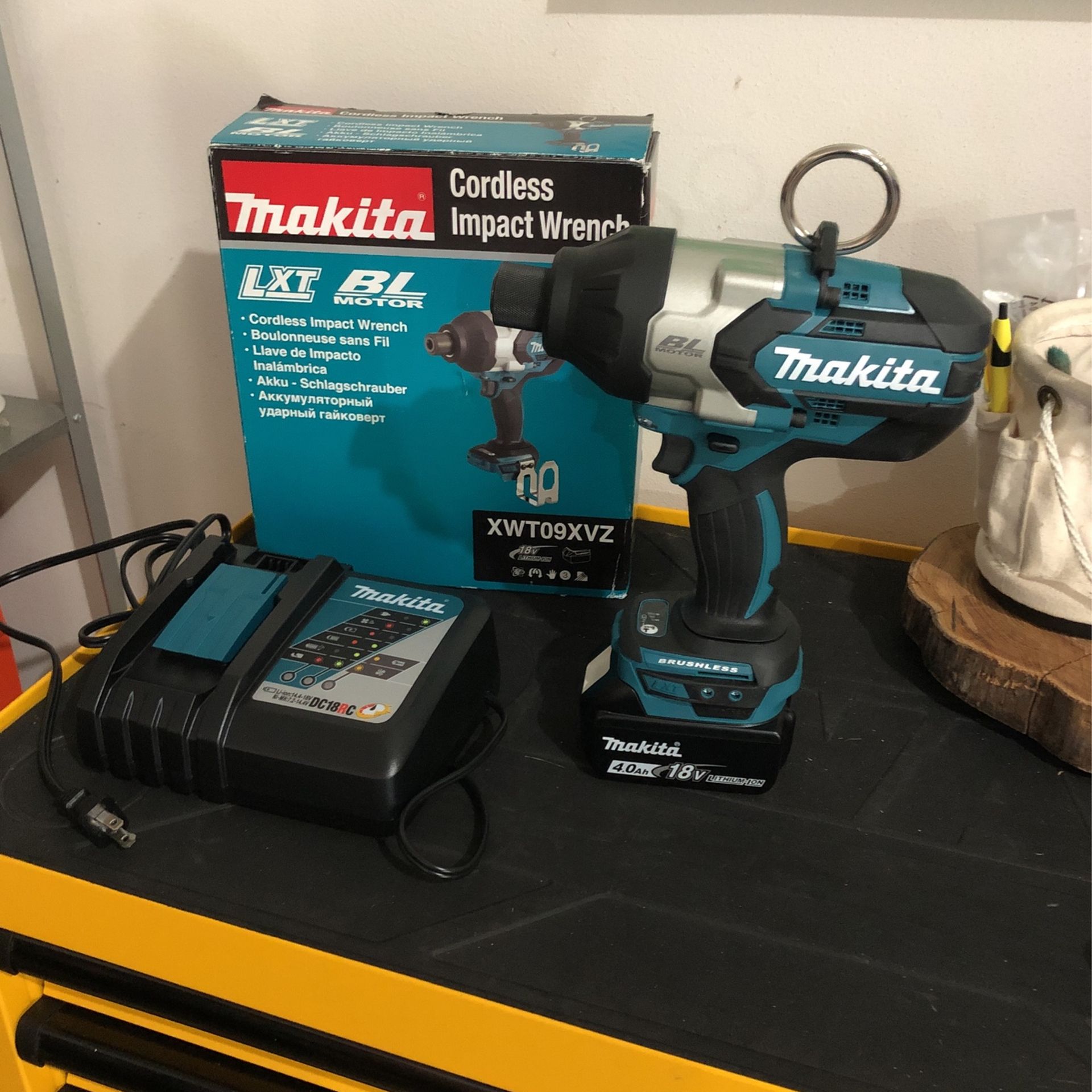 Makita 18V Brushless Cordless High Torque 7/16” Impact Wrench 