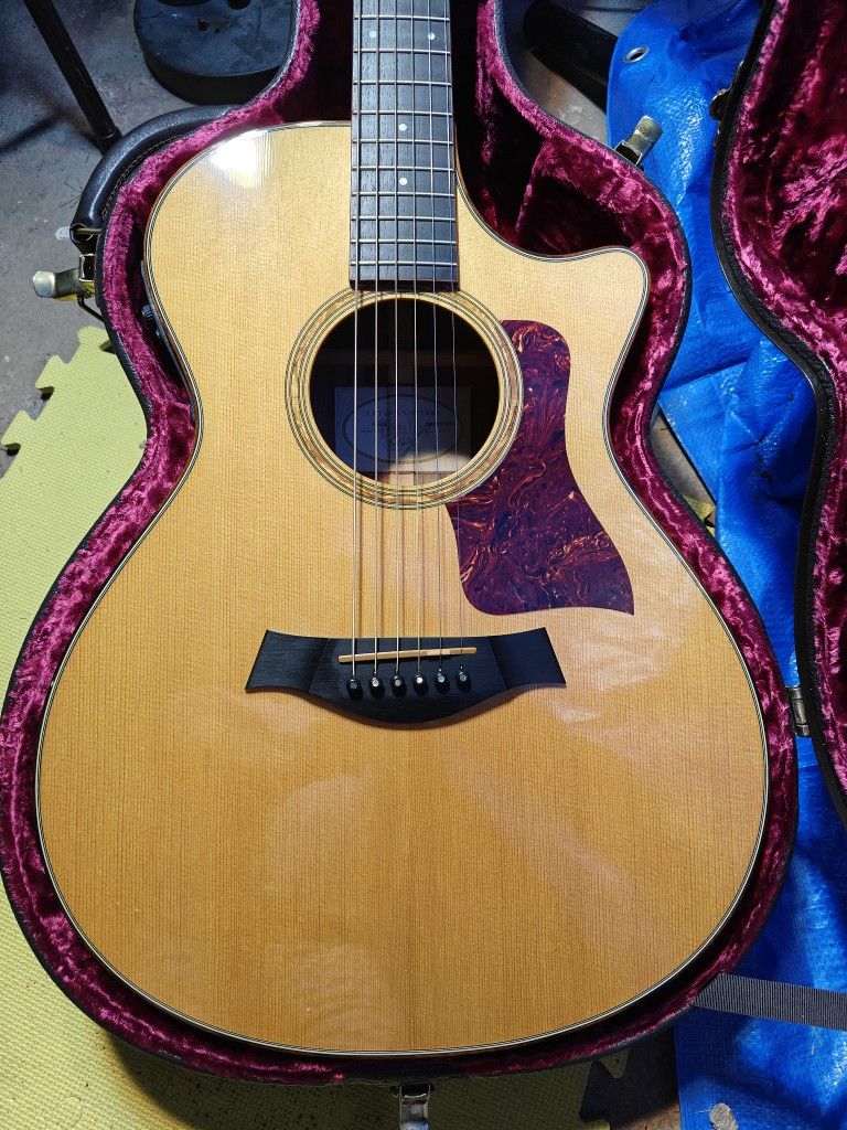 Taylor 712ce All Solid Woods Acoustic Electric Guitar With Taylor's Hardcase
