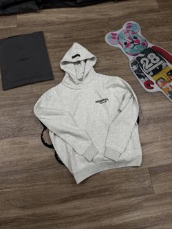 Light Oat Essentials Hoodie Size Medium