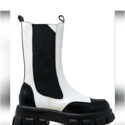 Chase And Chloe Boots 50% OFF BRAND NEW !! 