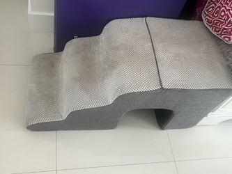 Doggie stairs just needs cleaning