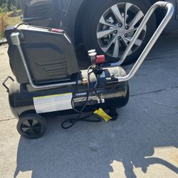 Air compressor 