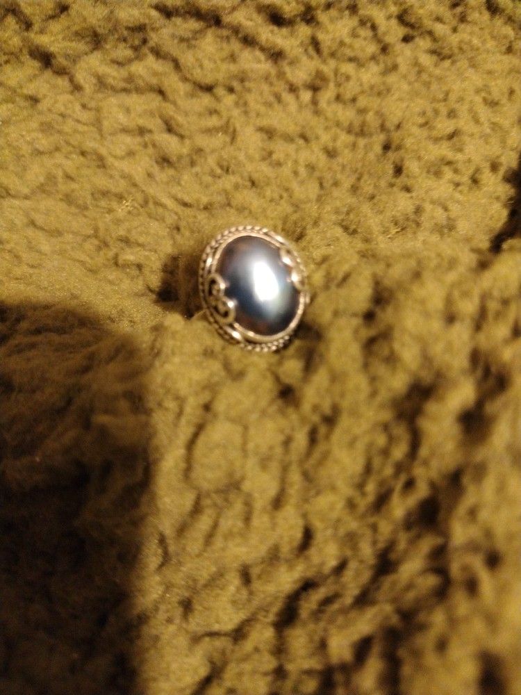 Beautiful Pearl Silver ring