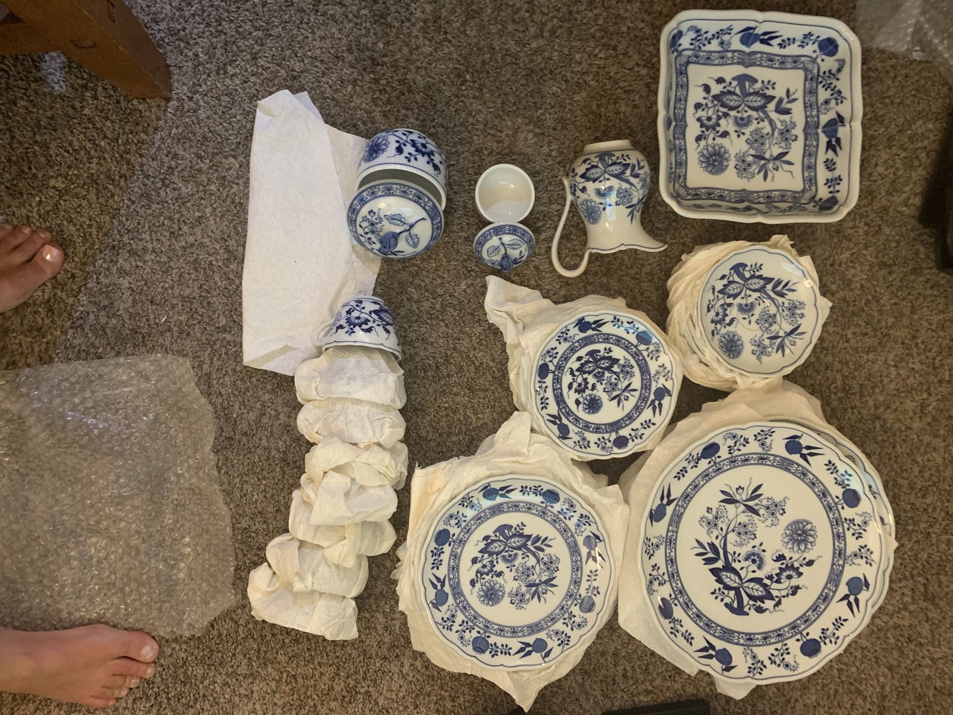 Antique HUTSCHENREUTHER BLUE ONION