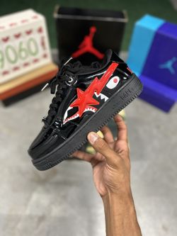 Men’s 9, Women’s 10.5 - “Black Shark” Bape Sta Low's 🦈